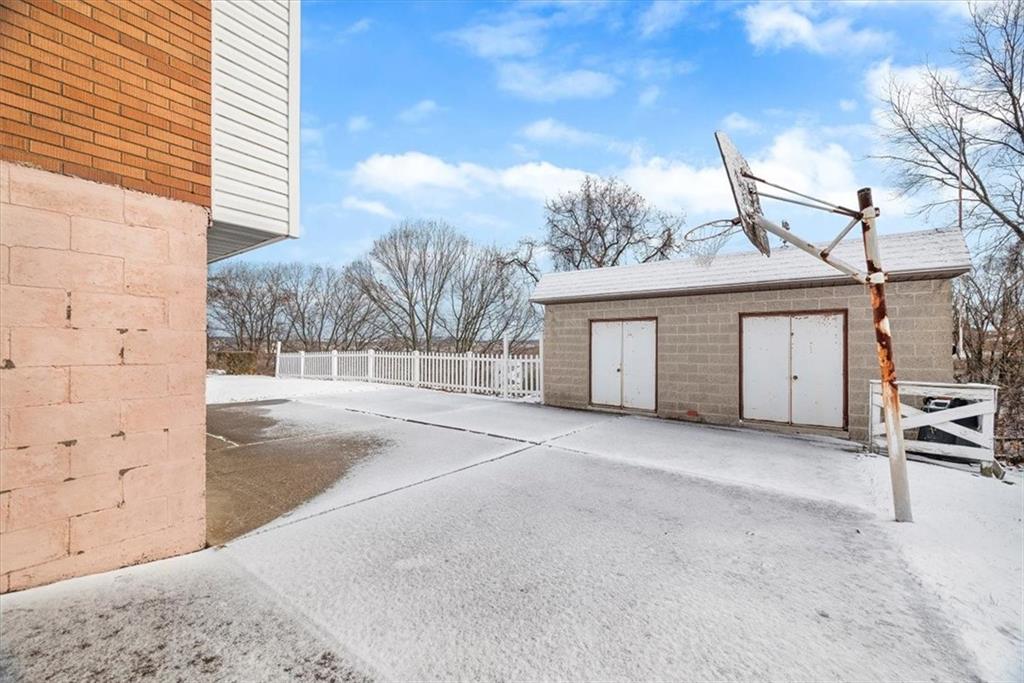 173 William Circle McKees Rocks, PA 15136 - Photo 19 of 23