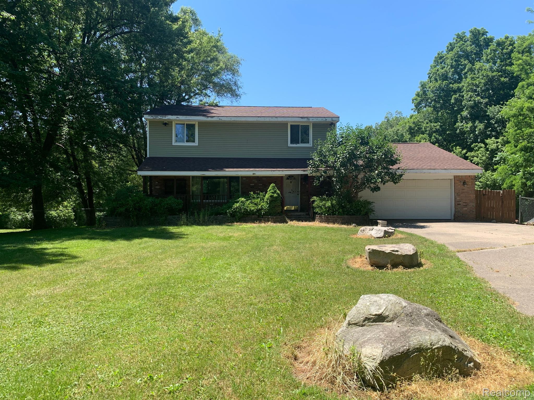 301 North Baldwin Road Oxford, MI 48371 - Photo 2 of 33