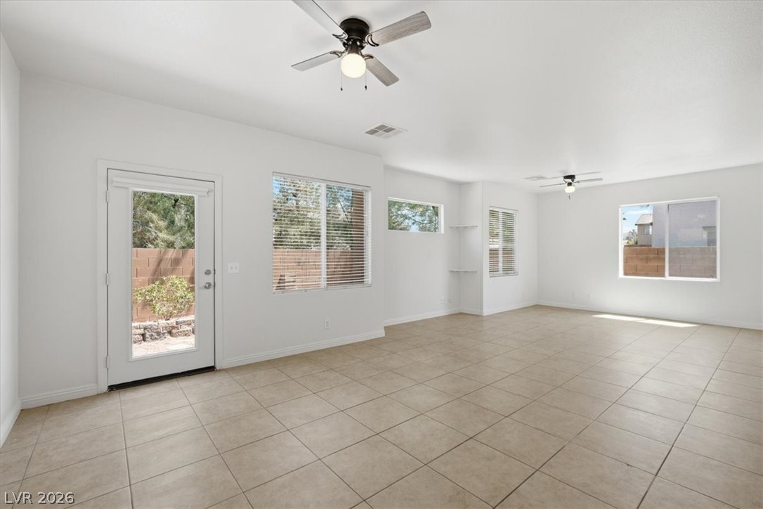 10630 Lessona Street Las Vegas, NV 89141 - Photo 10 of 33