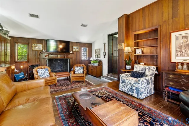 $1,200,000 | 701 Appomattox Street, Hopewell, VA 23860