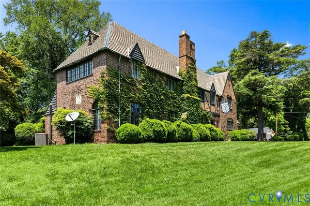 $1,200,000 | 701 Appomattox Street, Hopewell, VA 23860