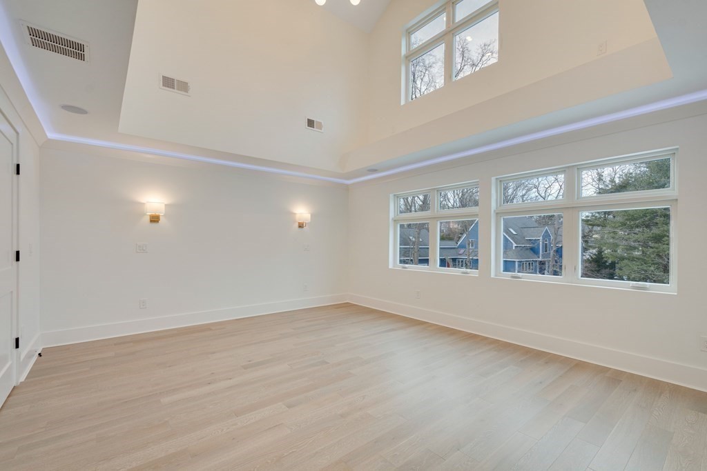 9 Richard Road Needham, MA 02492 - Photo 17 of 31