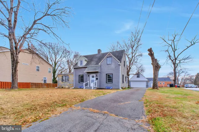 $825,000 | 3509 Annandale Road, Annandale, VA 22003