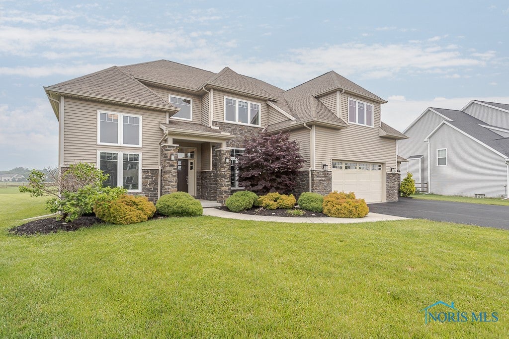 2902 Woods Edge Road Perrysburg, OH 43551 - Photo 1 of 50 Gallery Image 1