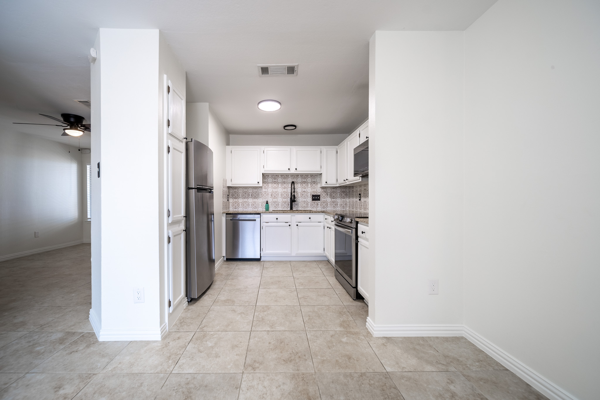 1740 Timber Ridge Road, Unit 124 Austin, TX 78741 - Photo 16 of 26 Gallery Image 16