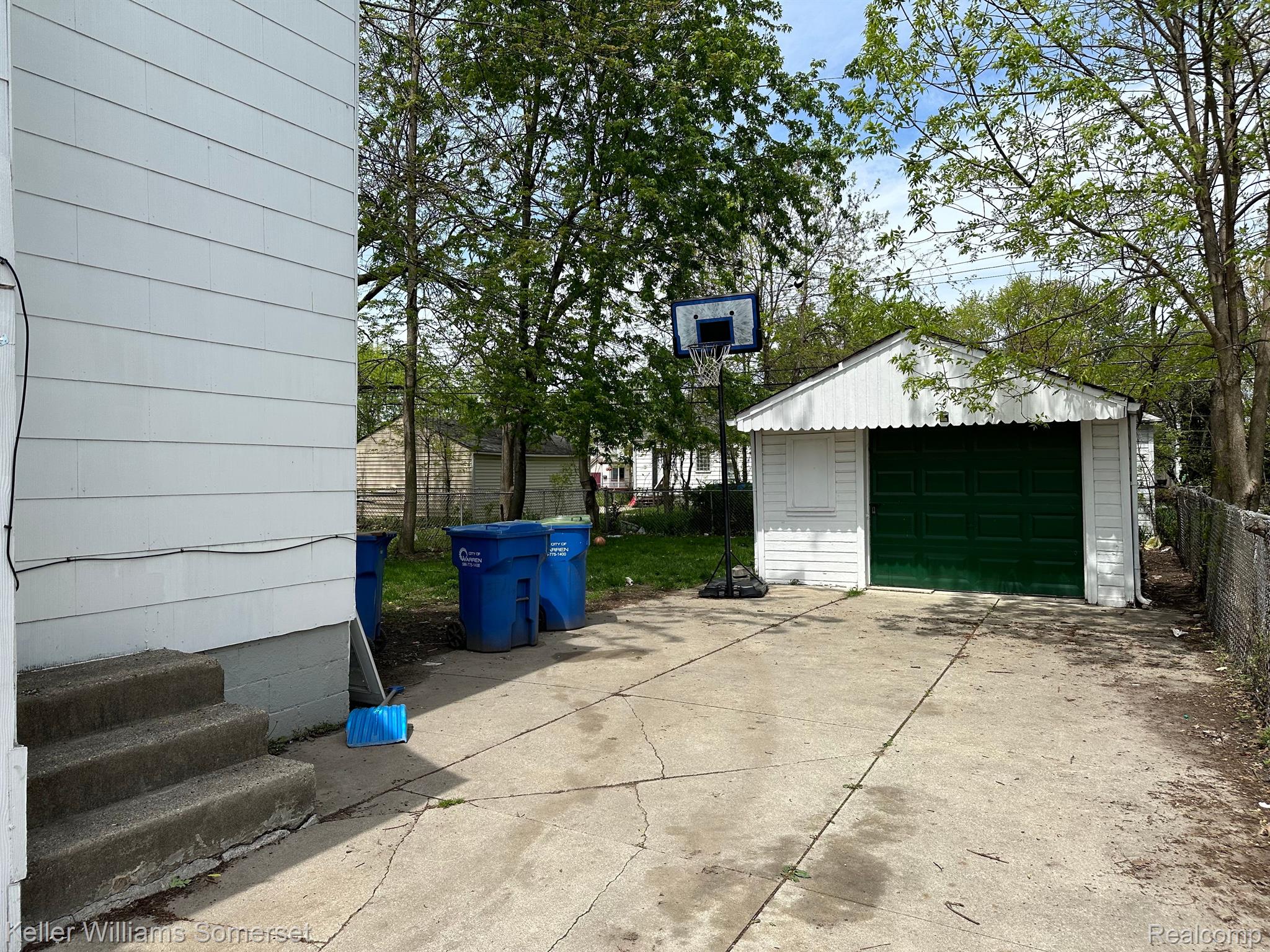 8663 Toepfer Road Warren, MI 48089 - Photo 13 of 19 Gallery Image 13