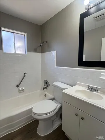 $129,900 | 227 Meadowcrest Drive, St. Louis, MO 63135