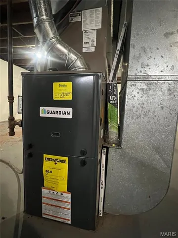 $129,900 | 227 Meadowcrest Drive, St. Louis, MO 63135