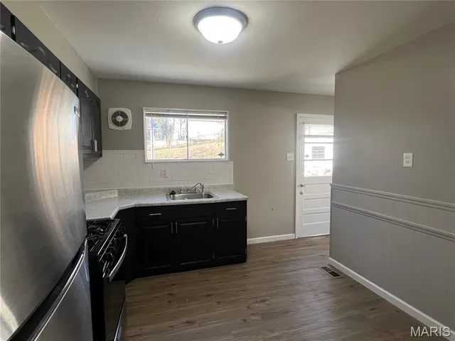 $129,900 | 227 Meadowcrest Drive, St. Louis, MO 63135