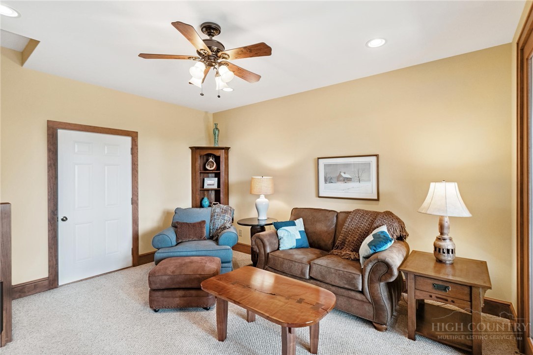 287 Ridge Haven Parkway, Unit R19B Banner Elk, NC 28604 - Photo 30 of 49