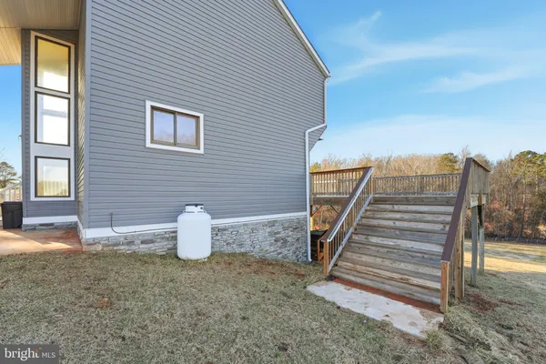 $565,000 | 135 FRYS Frd Lane, Locust Dale, VA 22948