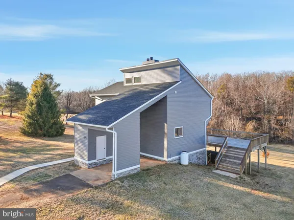 $565,000 | 135 FRYS Frd Lane, Locust Dale, VA 22948