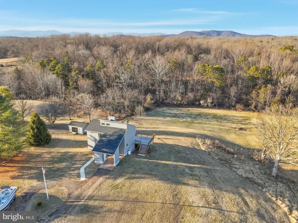 $565,000 | 135 FRYS Frd Lane, Locust Dale, VA 22948