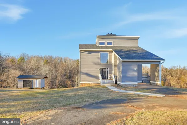 $565,000 | 135 FRYS Frd Lane, Locust Dale, VA 22948