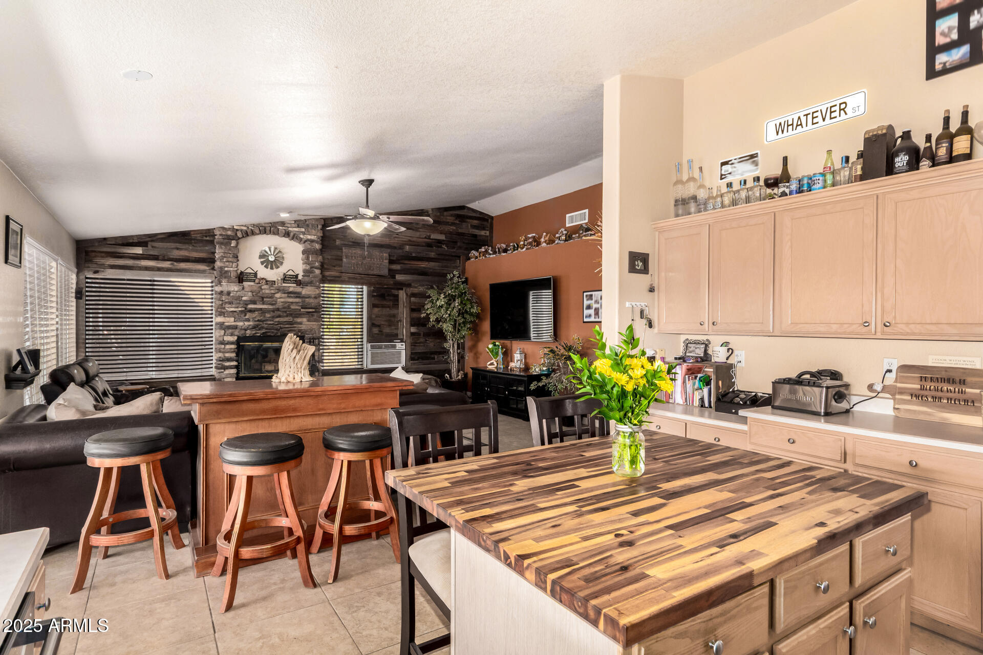 205 East Irvine Road Phoenix, AZ 85086 - Photo 23 of 63 24 - Irvine 205