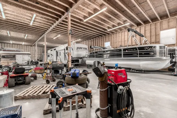 $975,000 | 205 East Irvine Road, Phoenix, AZ 85086