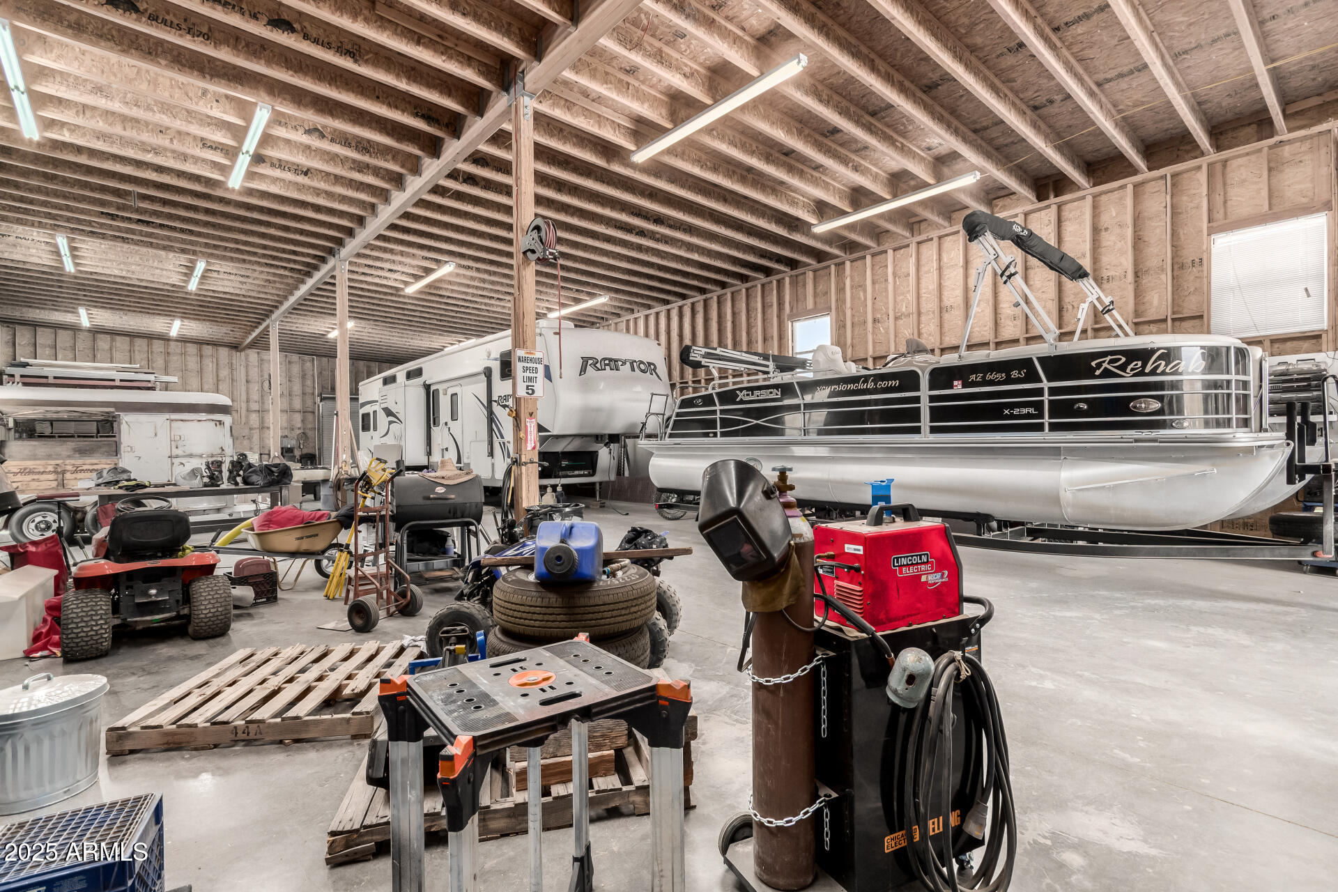 205 East Irvine Road Phoenix, AZ 85086 - Photo 43 of 63 46 - Irvine 205