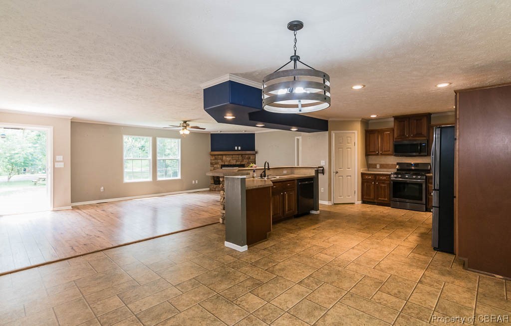 1112 Stewarts Road Lanexa, VA 23089 - Photo 9 of 50 Gallery Image 9