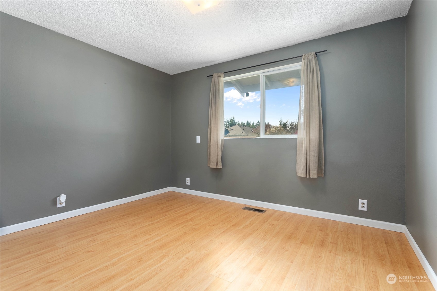 731 East Del Ray Road Lynden, WA 98264 - Photo 23 of 33