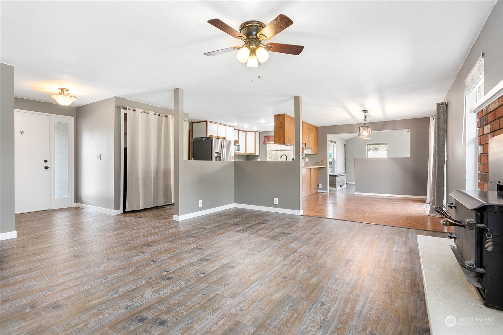 731 East Del Ray Road Lynden, WA 98264 - Photo 3 of 33