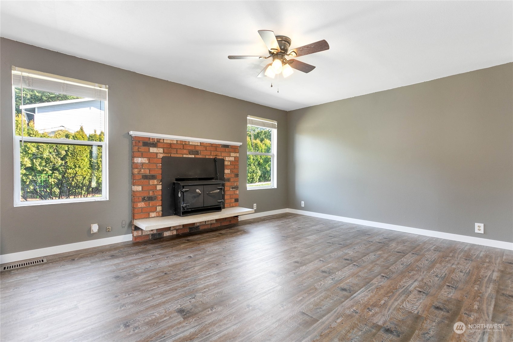 731 East Del Ray Road Lynden, WA 98264 - Photo 6 of 33