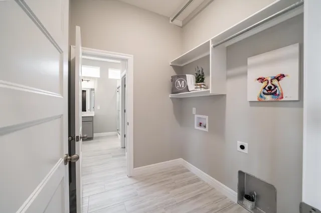 $352,445 | 1141 West Shellbark Lane, Goddard, KS 67052