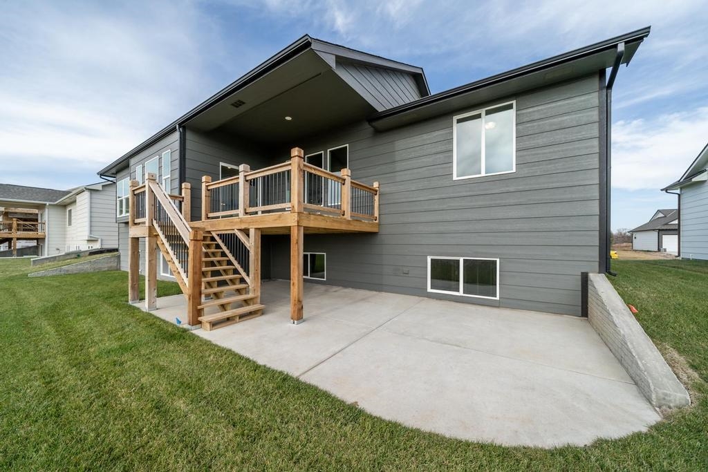 1141 West Shellbark Lane Goddard, KS 67052 - Photo 34 of 36