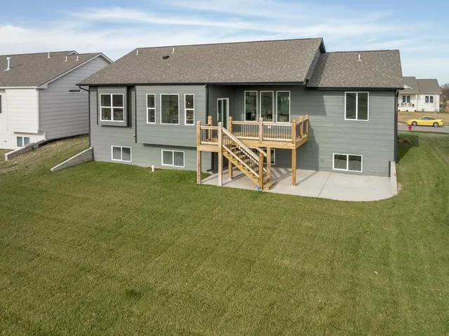 $352,445 | 1141 West Shellbark Lane, Goddard, KS 67052