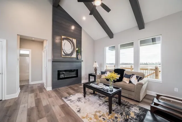 $352,445 | 1141 West Shellbark Lane, Goddard, KS 67052