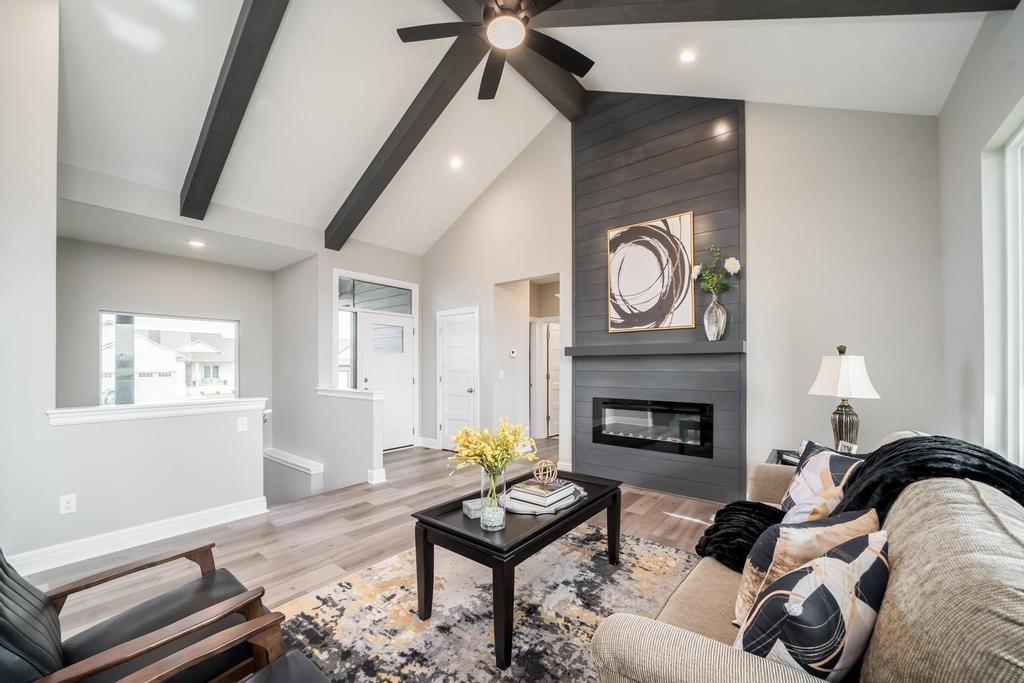 1141 West Shellbark Lane Goddard, KS 67052 - Photo 9 of 36