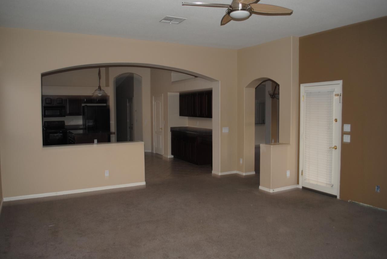 22818 North Romo Loop Phoenix, AZ 85027 - Photo 13 of 28 13