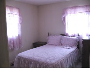 105 Walnut Road Bristol, TN 37620 - Photo 7 of 9 One of three bedrooms
