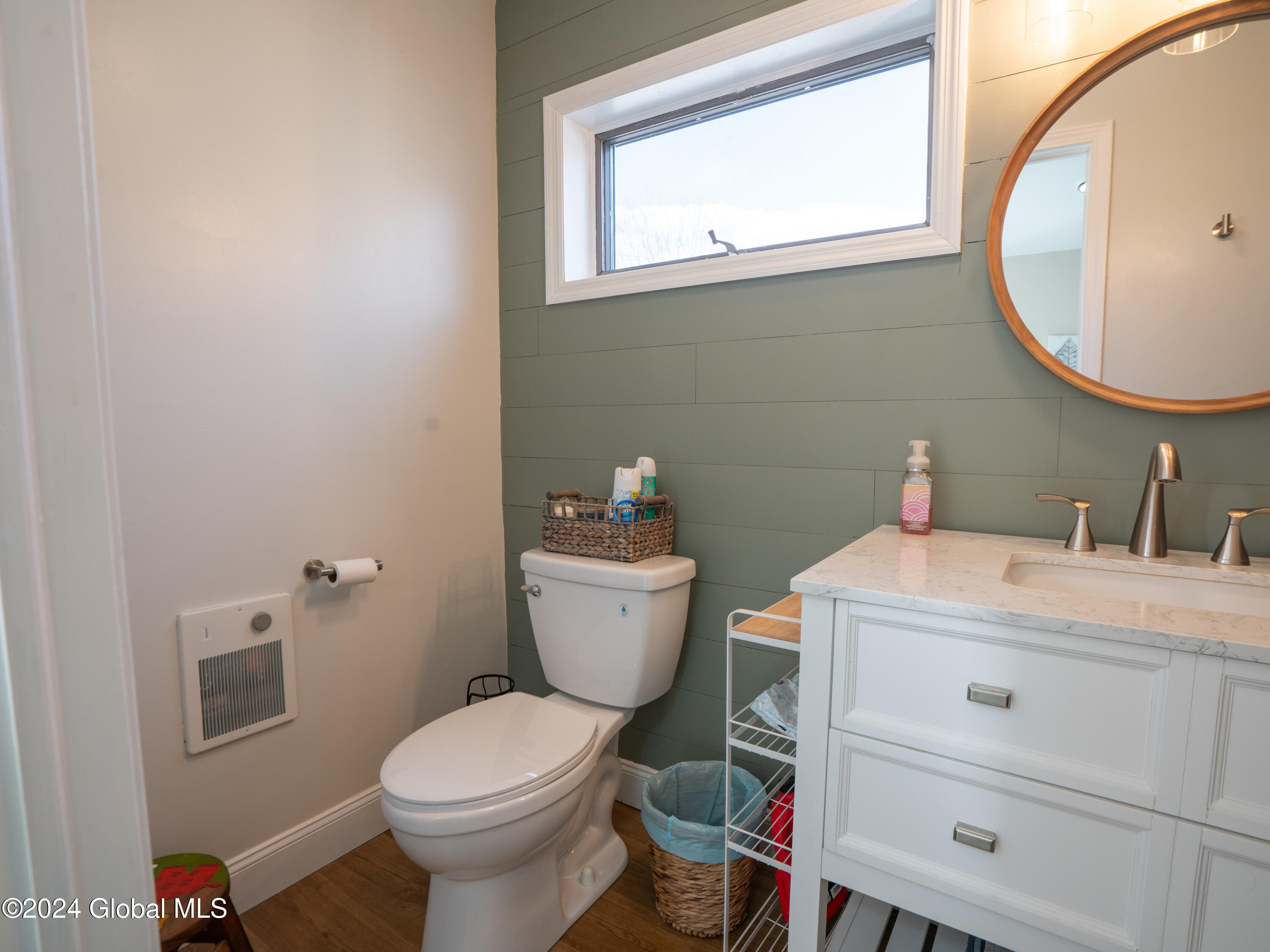 2033 Careleon Road Schenectady, NY 12303 - Photo 22 of 43 DSC06543