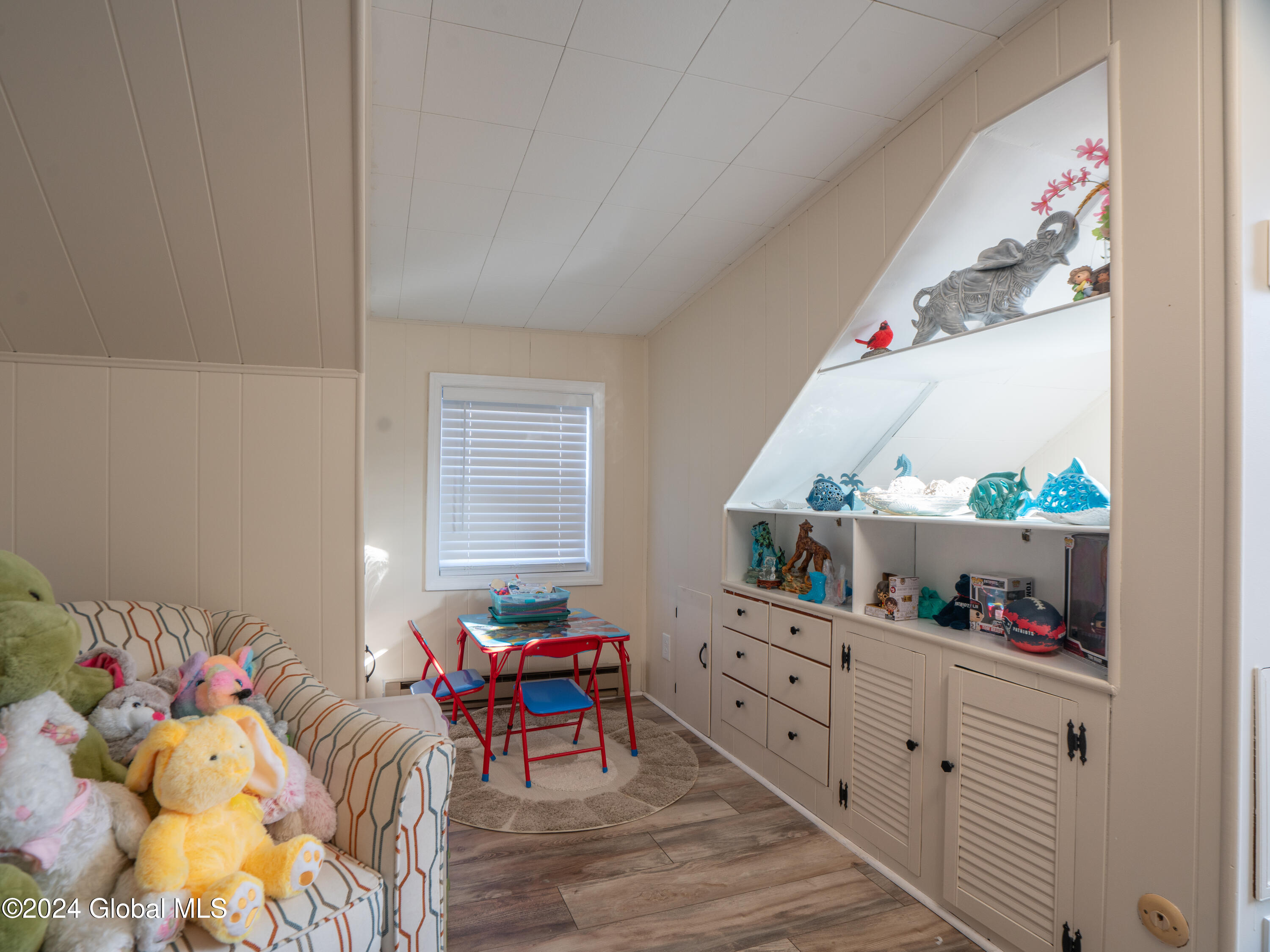 2033 Careleon Road Schenectady, NY 12303 - Photo 34 of 43 DSC06568