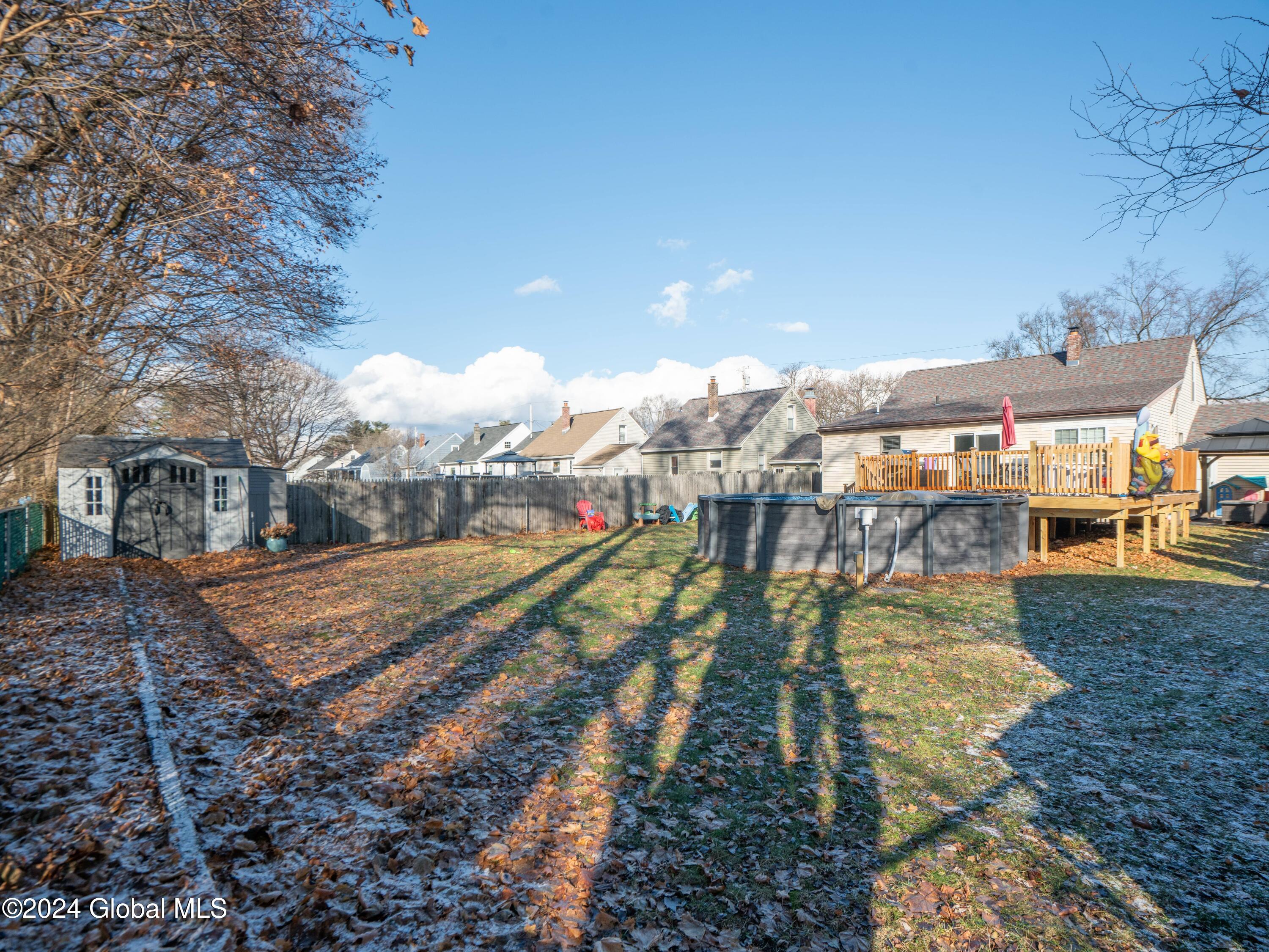 2033 Careleon Road Schenectady, NY 12303 - Photo 38 of 43 DSC06579-min