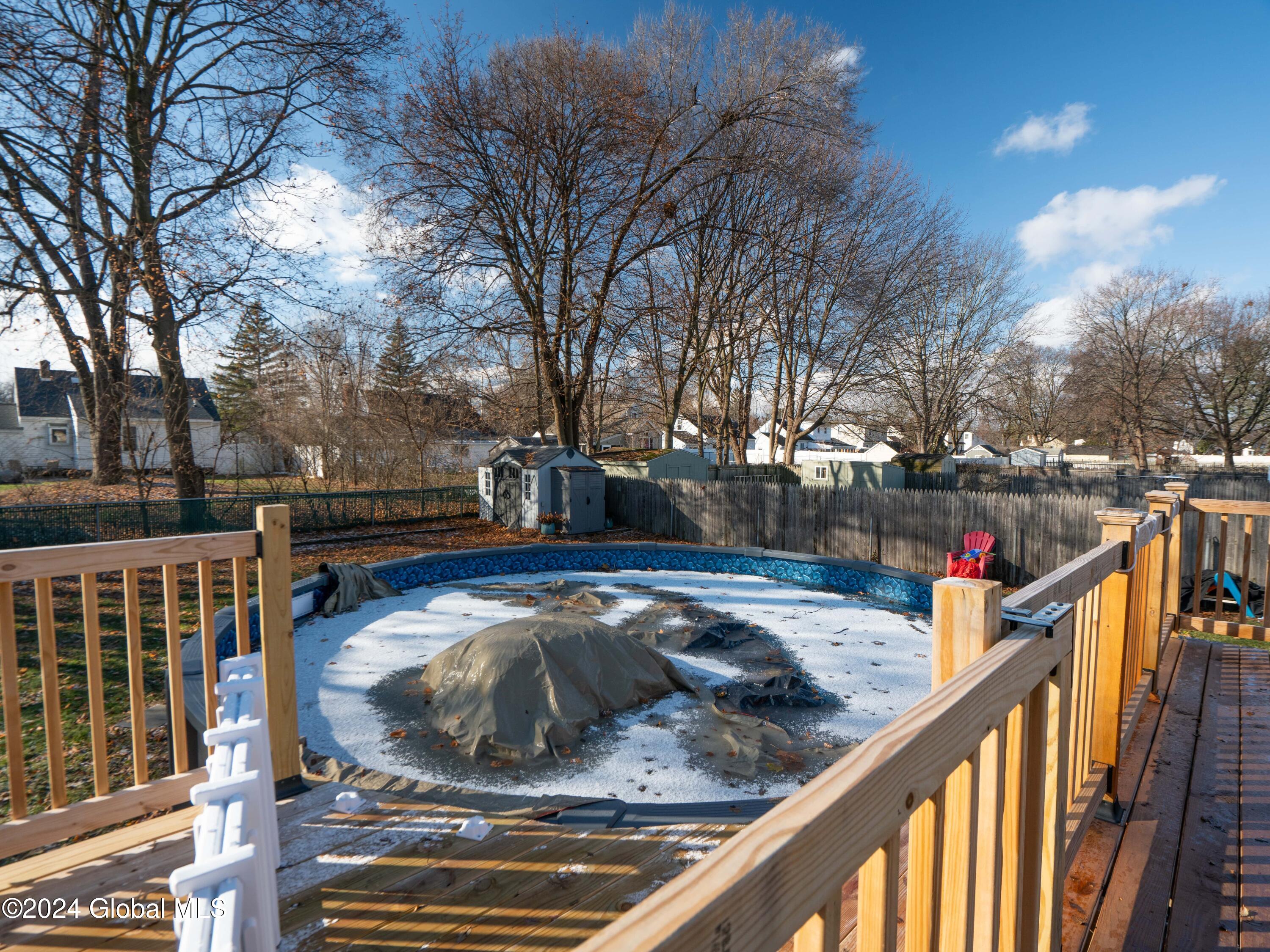 2033 Careleon Road Schenectady, NY 12303 - Photo 39 of 43 DSC06584-min