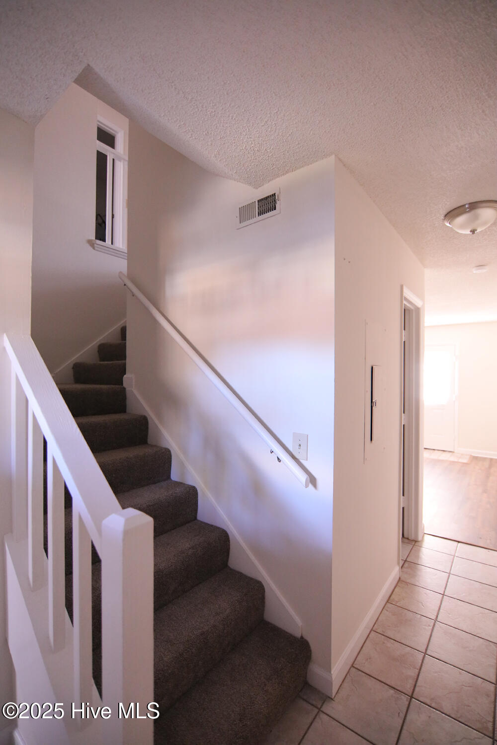 2007 Quail Ridge Road, Unit M Greenville, NC 27858 - Photo 4 of 21