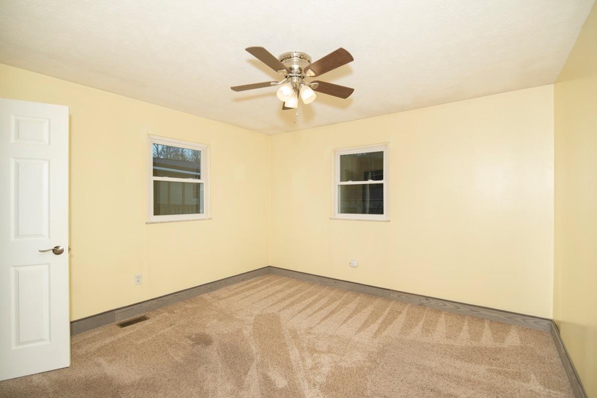 451 Short White Oak Road Russell, KY 41169 - Photo 23 of 27 Gallery Image 23