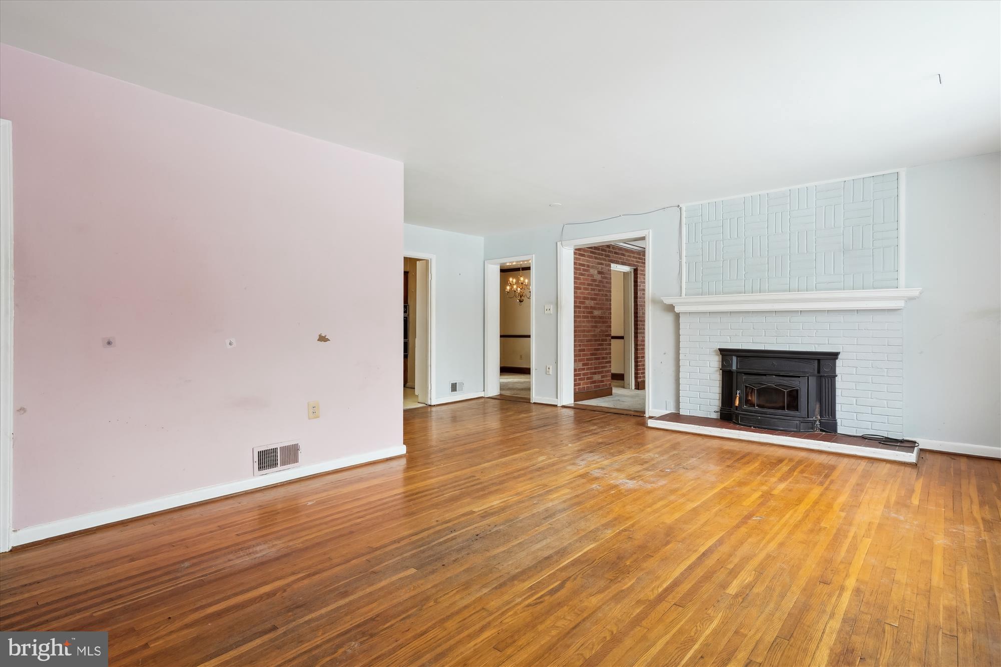 3629 Parklane Road Fairfax, VA 22030 - Photo 7 of 26