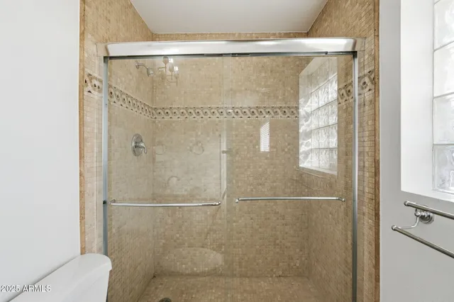 $2,350 | 233 East Huntington Drive, Tempe, AZ 85282