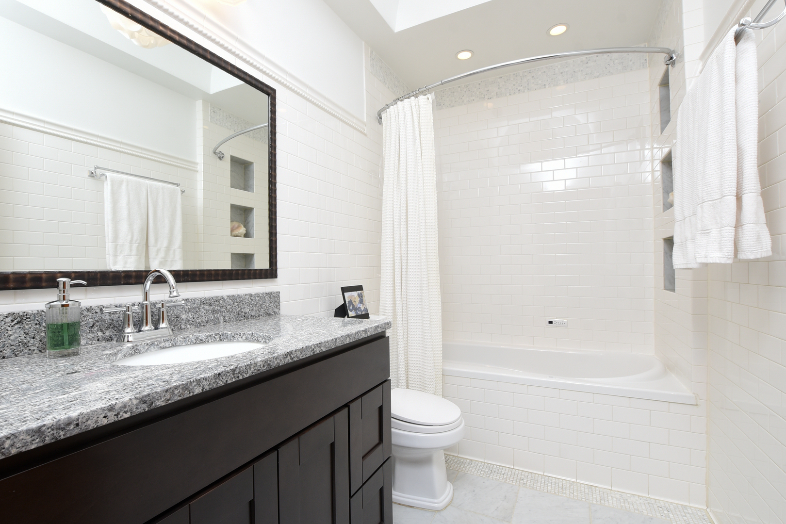 224 Fairbank Road Riverside, IL 60546 - Photo 29 of 50
