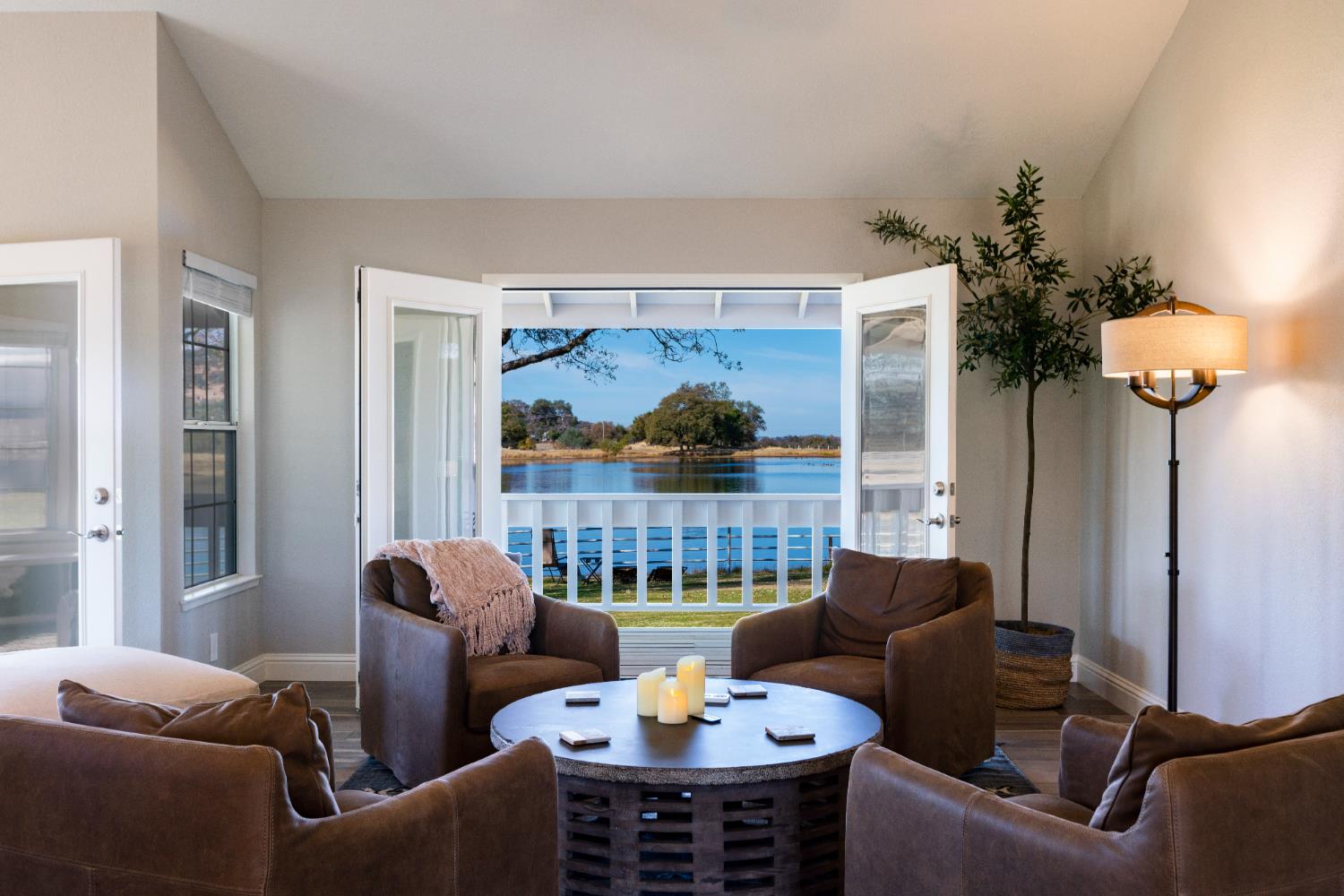 1140 Cold Springs Road Placerville, CA 95667 - Photo 58 of 67 lake house living room
