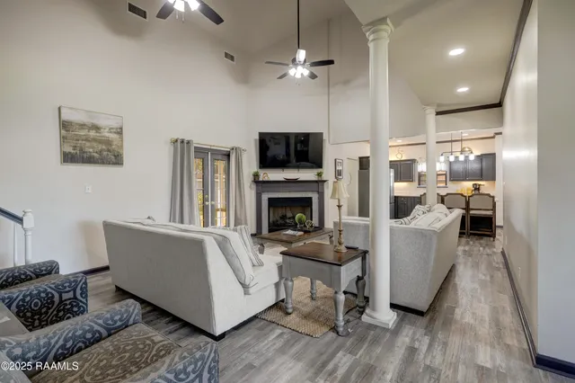 $375,000 | 1100 Maryview Farm Road, Lafayette, LA 70507