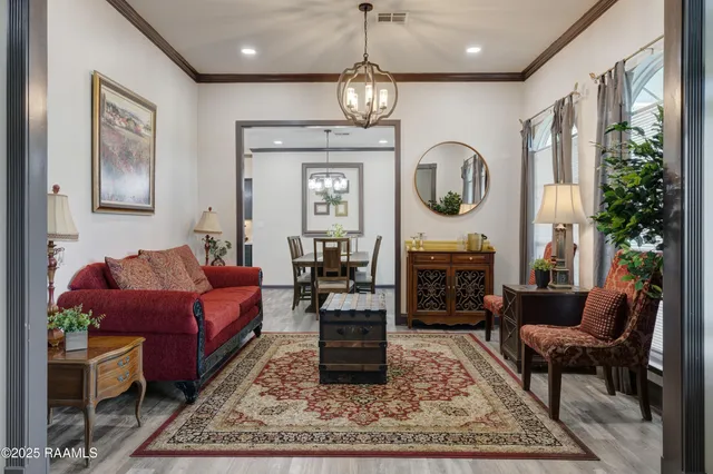 $375,000 | 1100 Maryview Farm Road, Lafayette, LA 70507