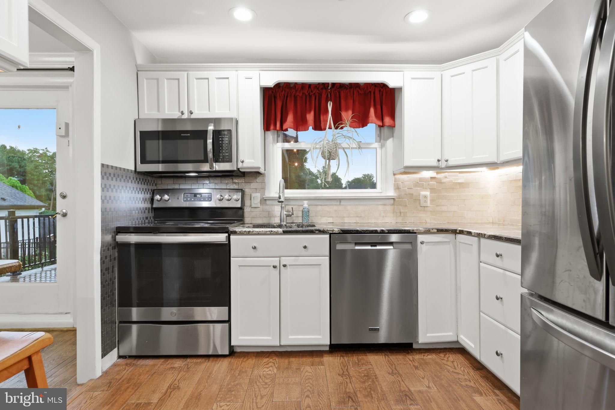 206 New Road Horsham, PA 19044 - Photo 17 of 34