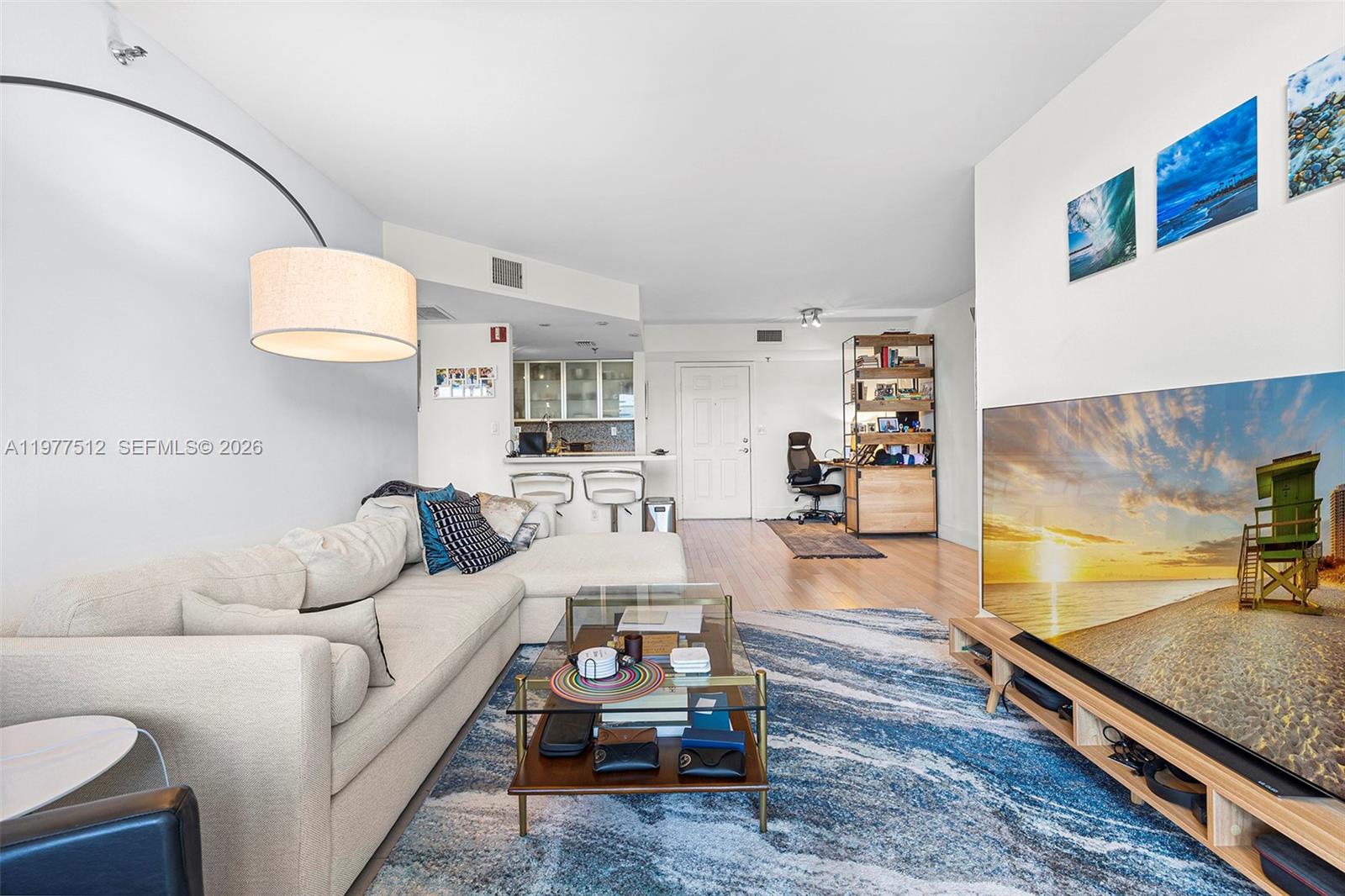 1621 Bay Road, Unit 505 Miami Beach, FL 33139 - Photo 20 of 36