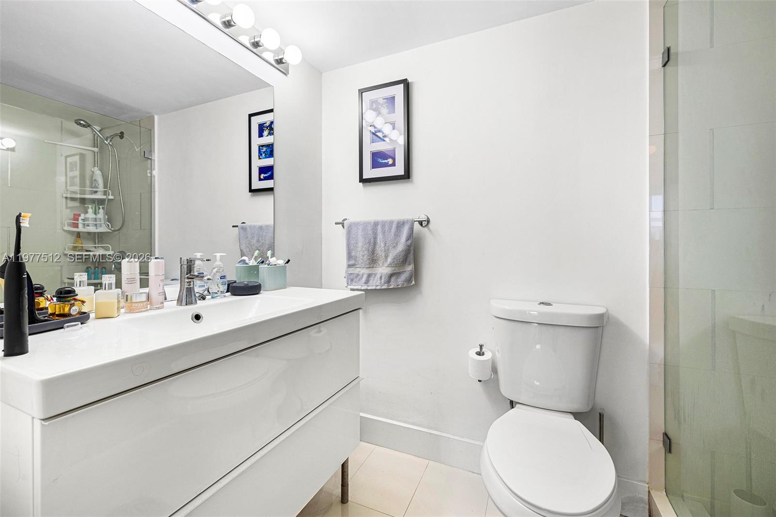 1621 Bay Road, Unit 505 Miami Beach, FL 33139 - Photo 28 of 36