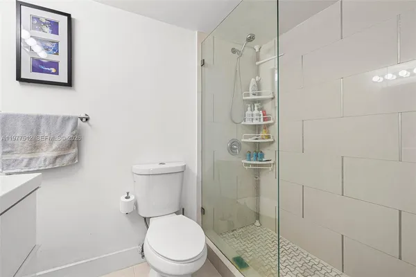 $3,500 | 1621 Bay Road, Unit 505, Miami Beach, FL 33139