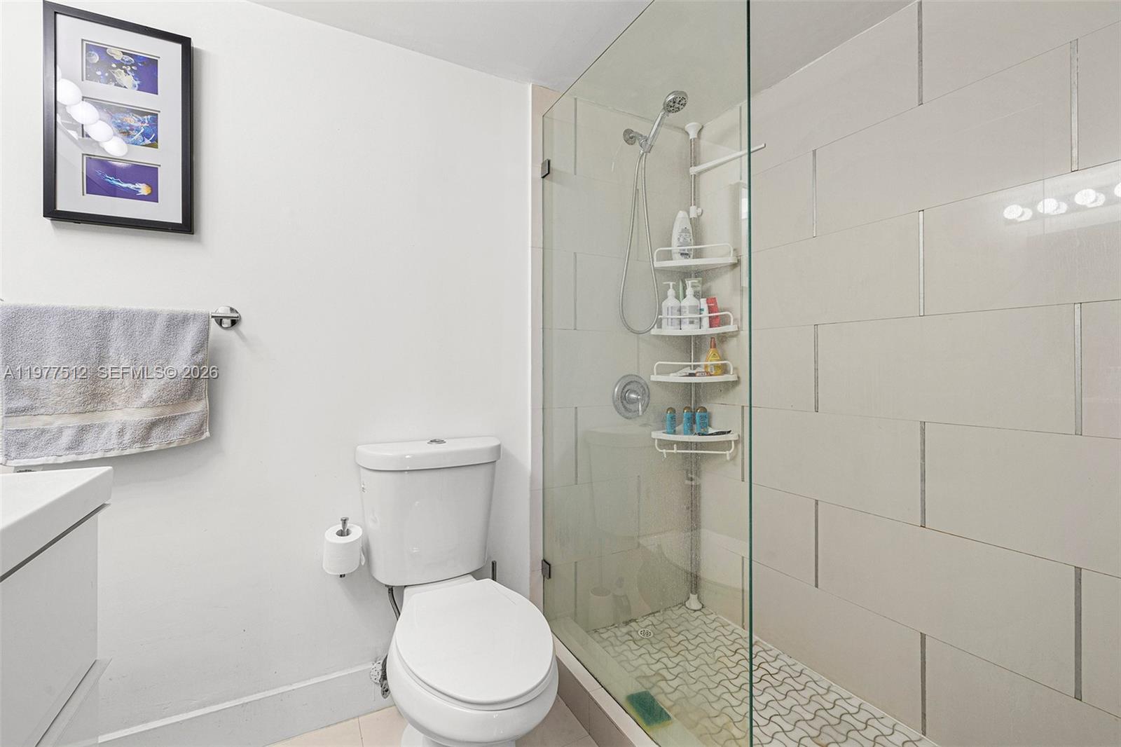 1621 Bay Road, Unit 505 Miami Beach, FL 33139 - Photo 29 of 36