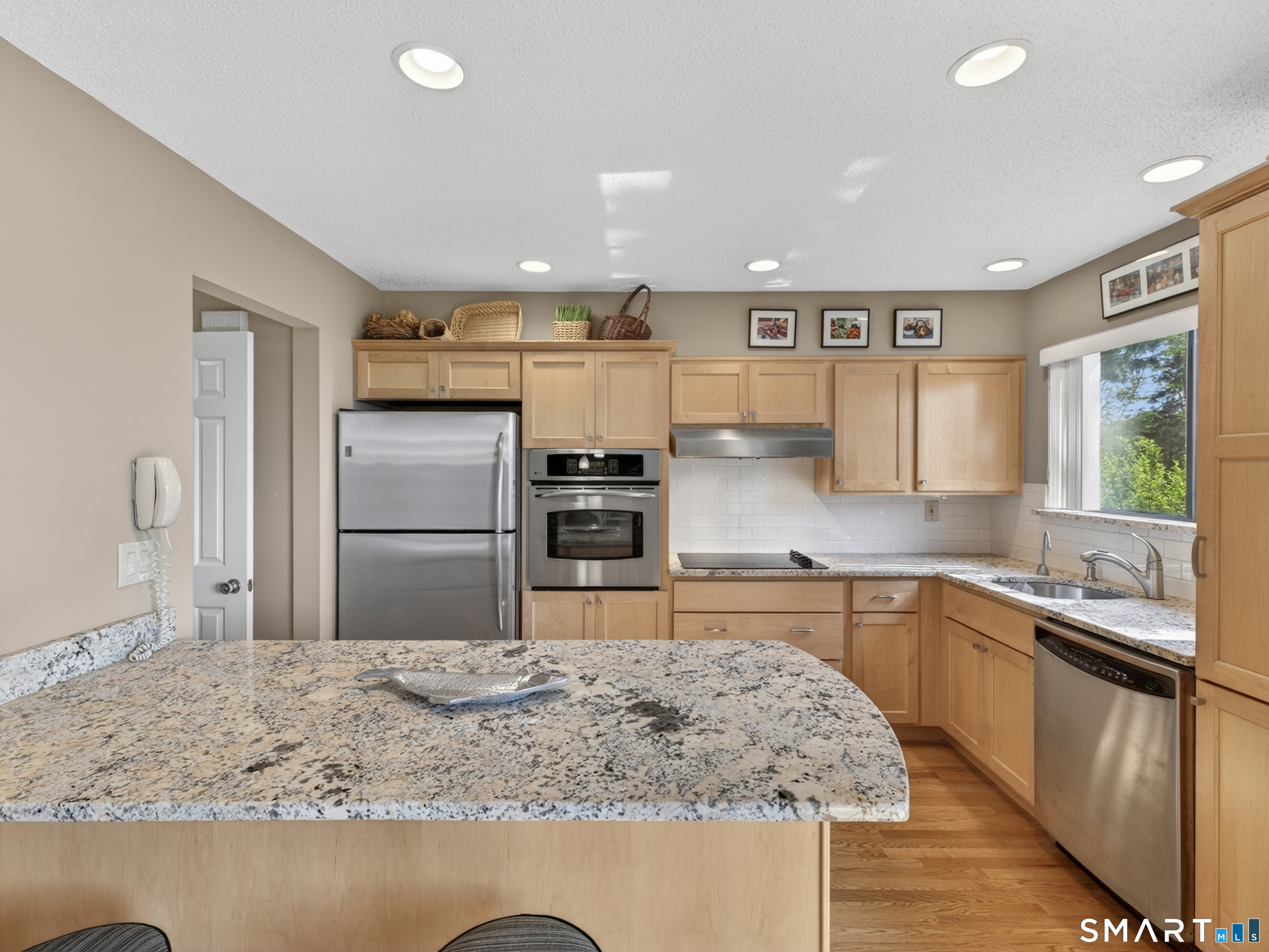 256 Hidden Cove Road, Unit 256 Old Saybrook, CT 06475 - Photo 9 of 30